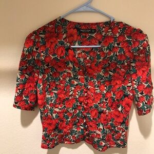 Nasty Gal Red Floral V-Neck Short Sleeve Top